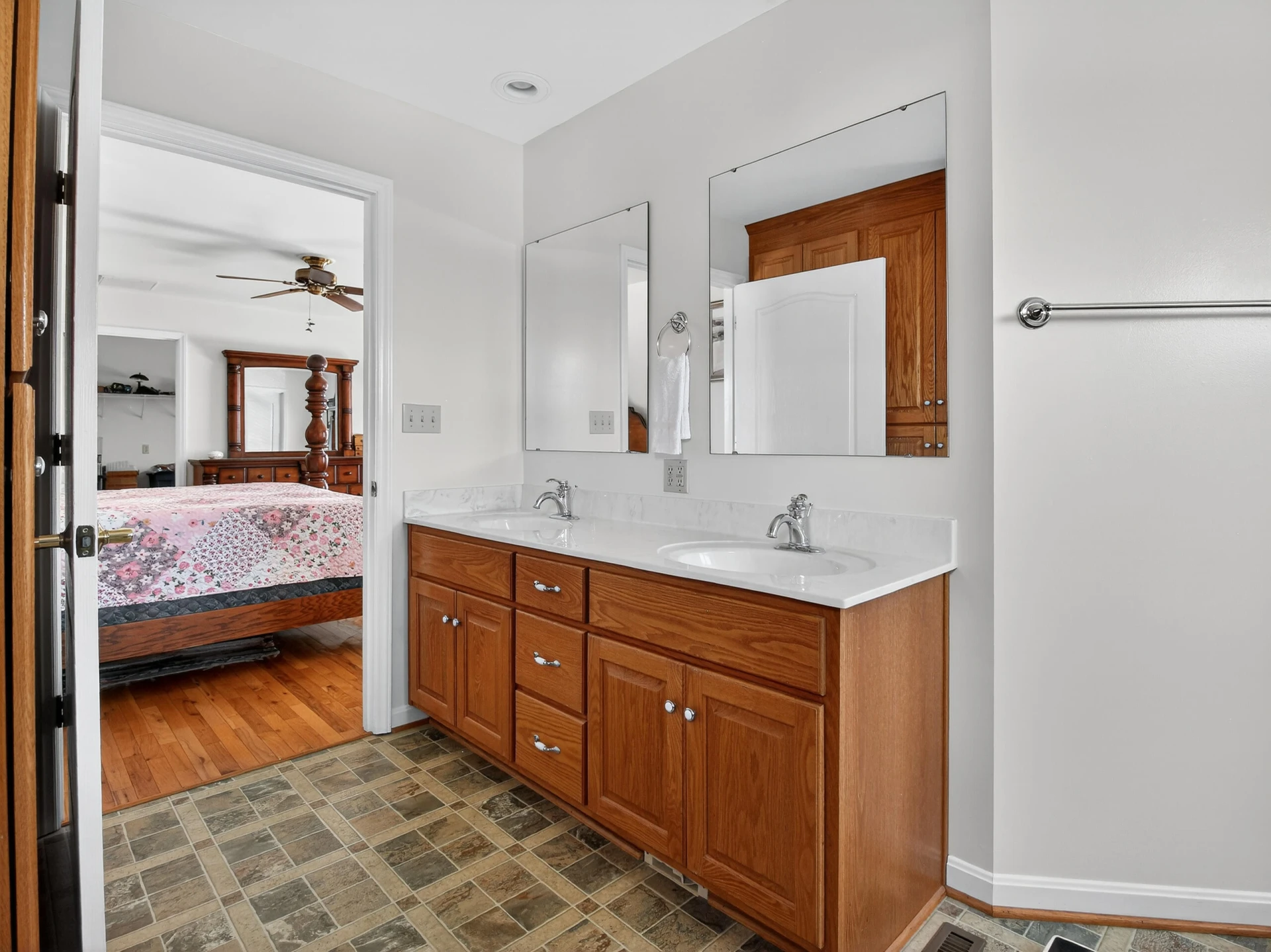 498 Meeks RD - Photo 26