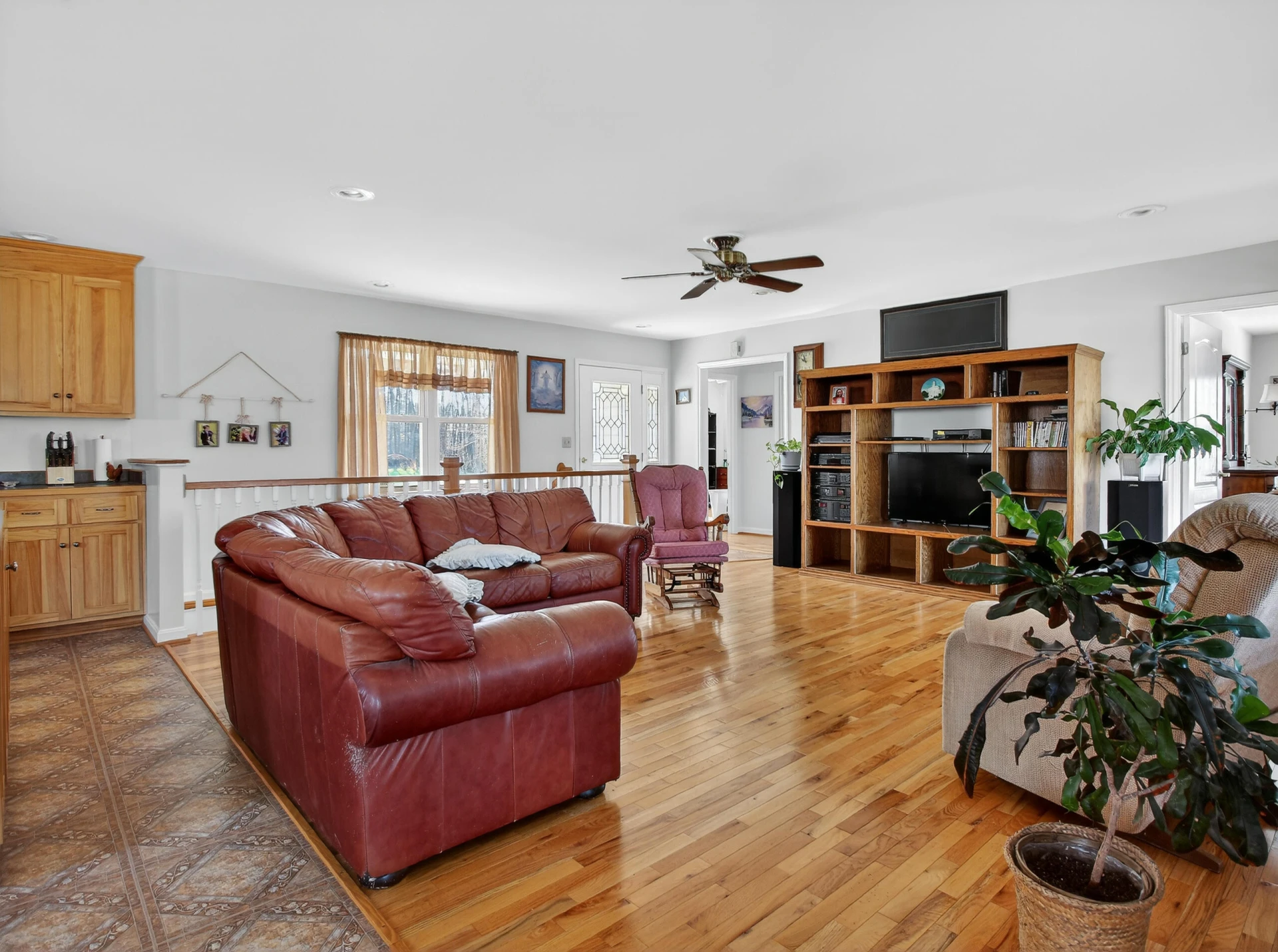498 Meeks RD - Photo 9