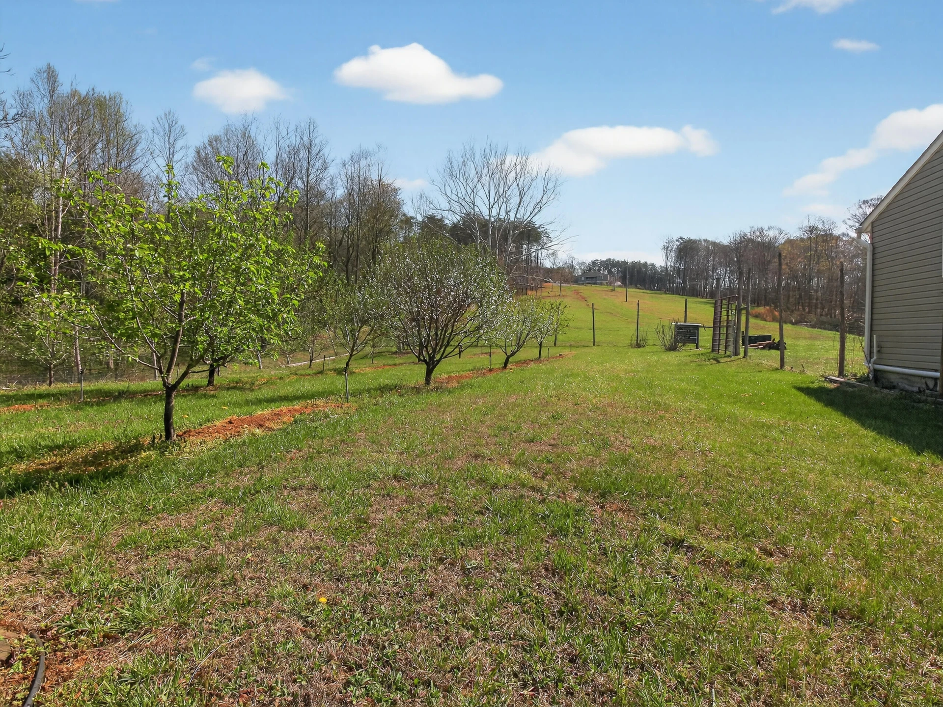 498 Meeks RD - Photo 69