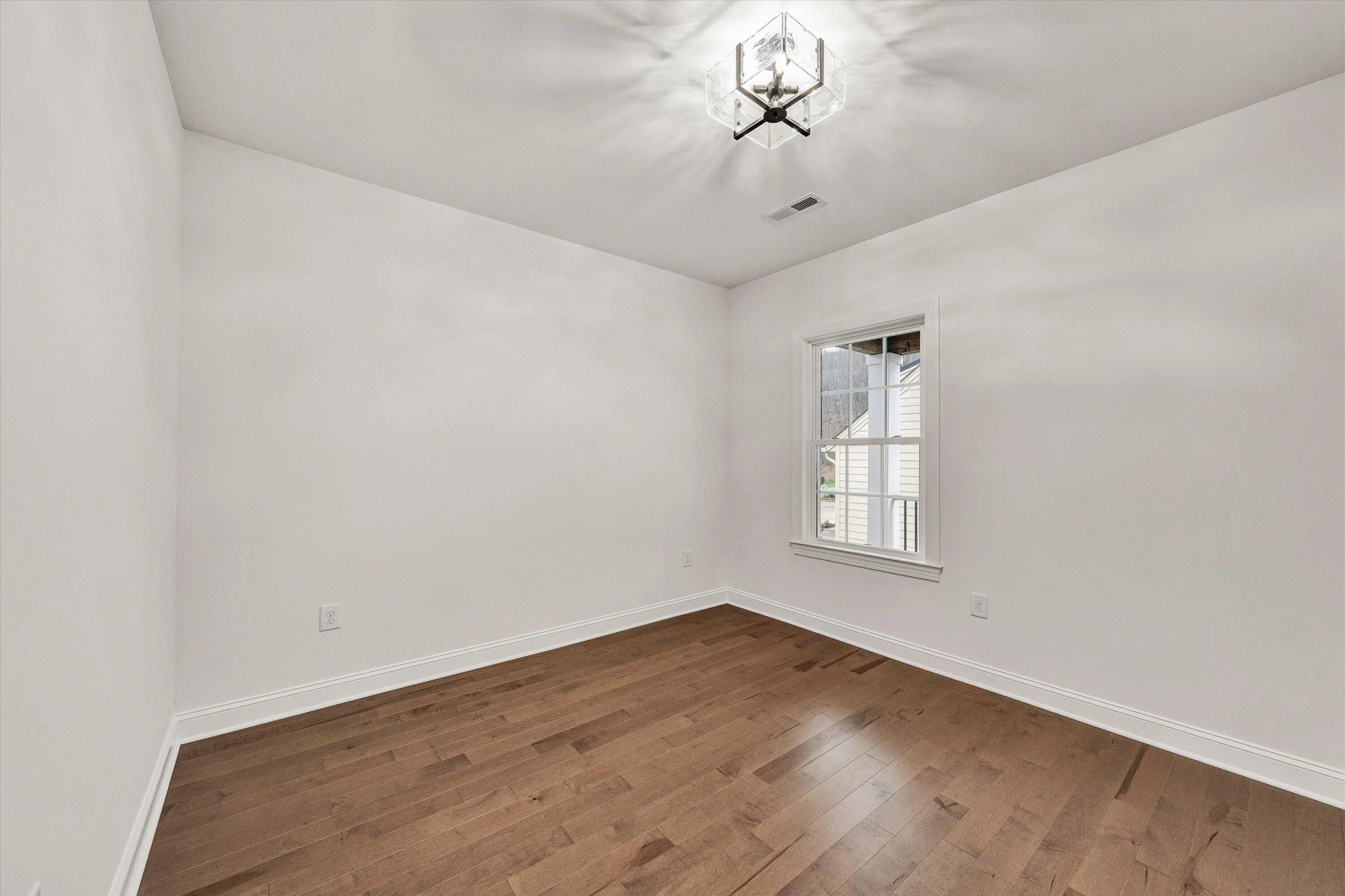 5007 Claremont CIR - Photo 22