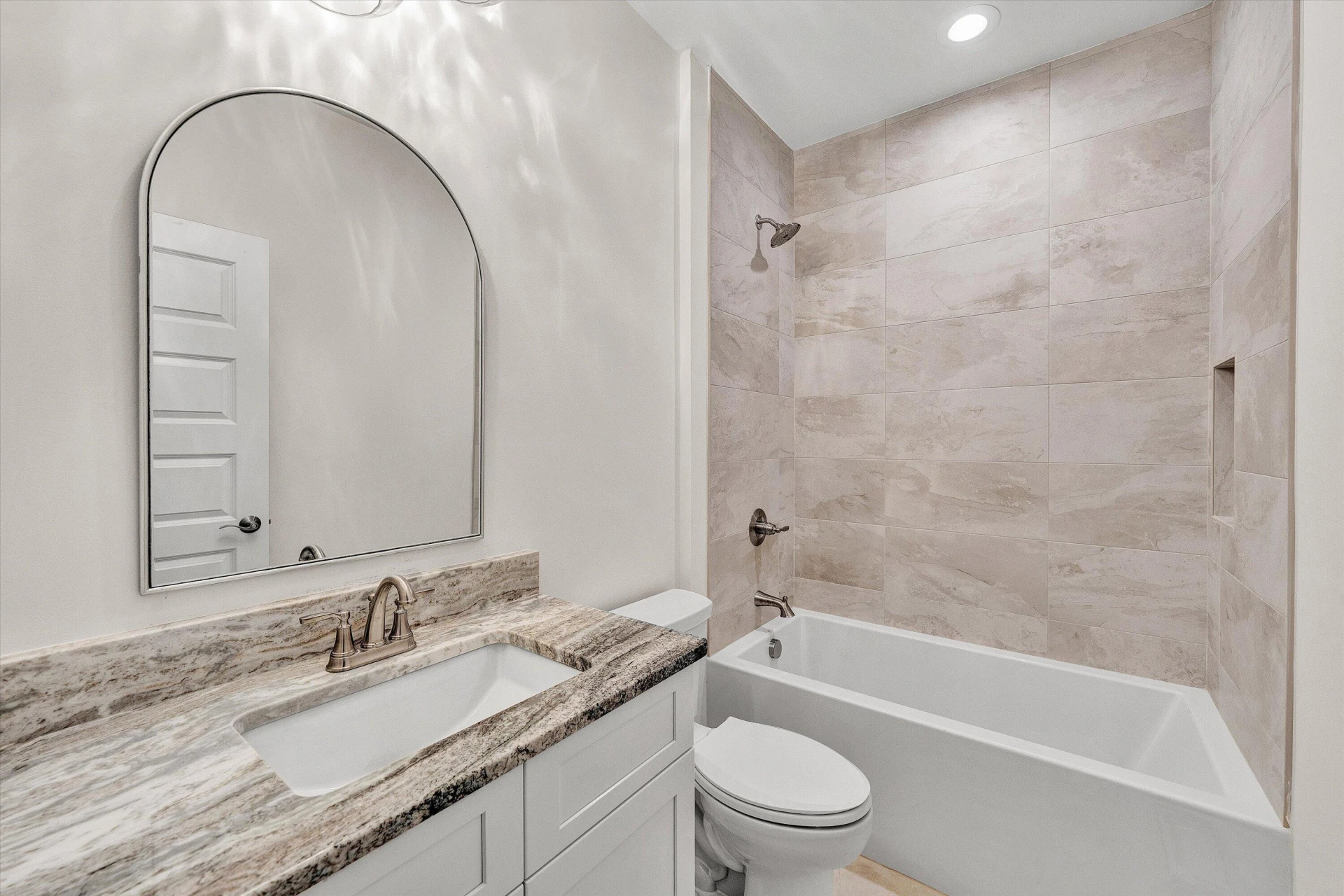 5007 Claremont CIR - Photo 23