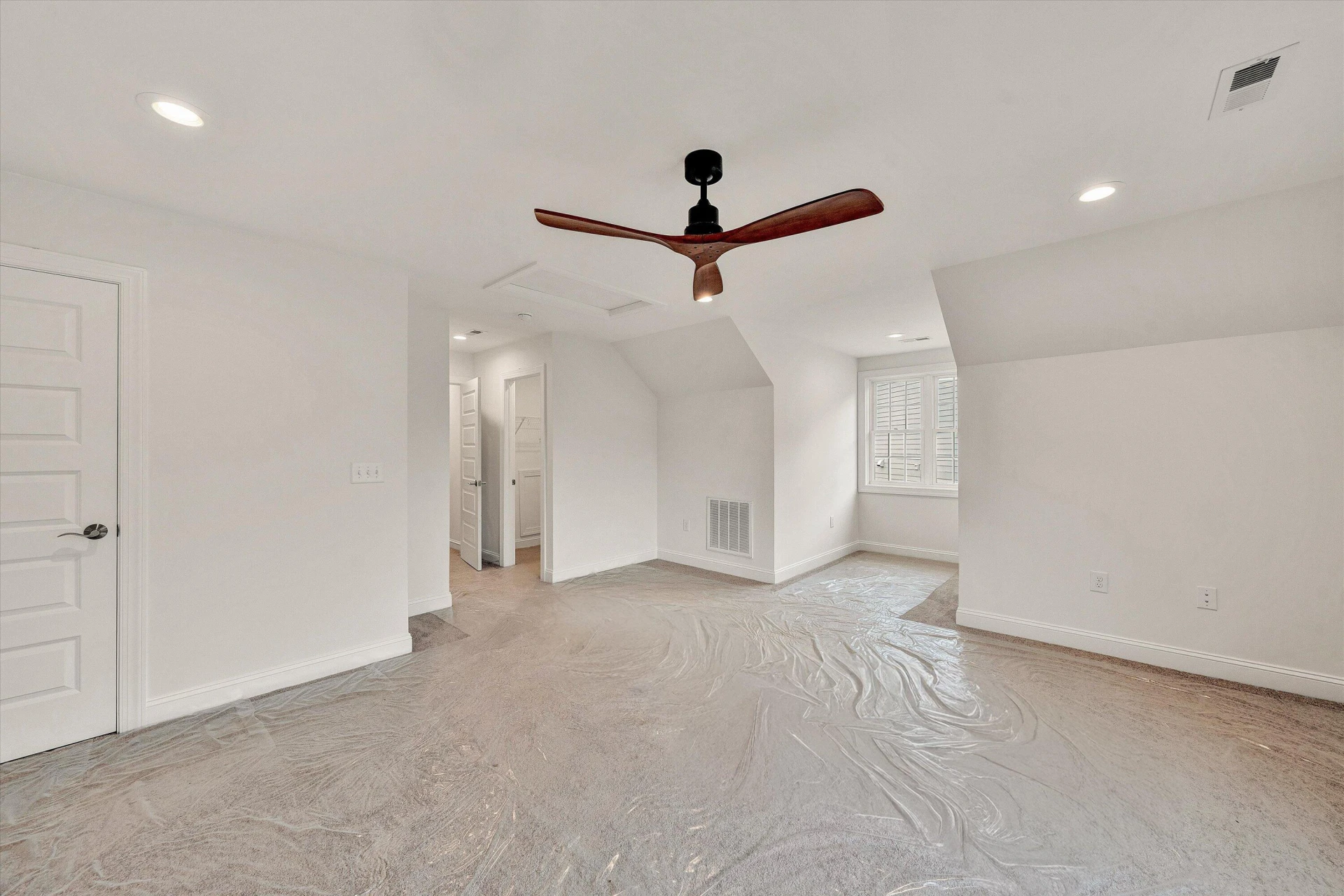 5007 Claremont CIR - Photo 24