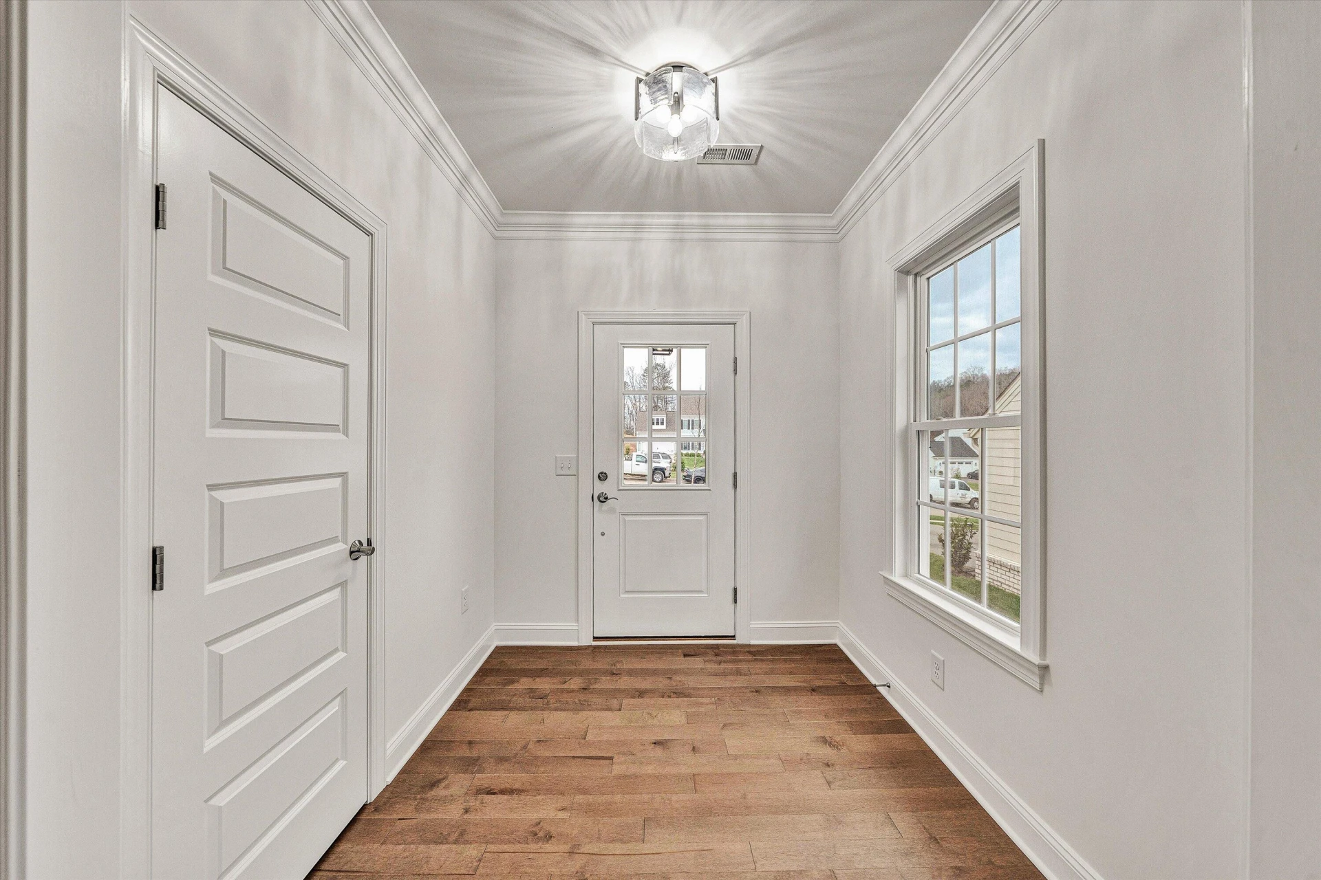 5007 Claremont CIR - Photo 6
