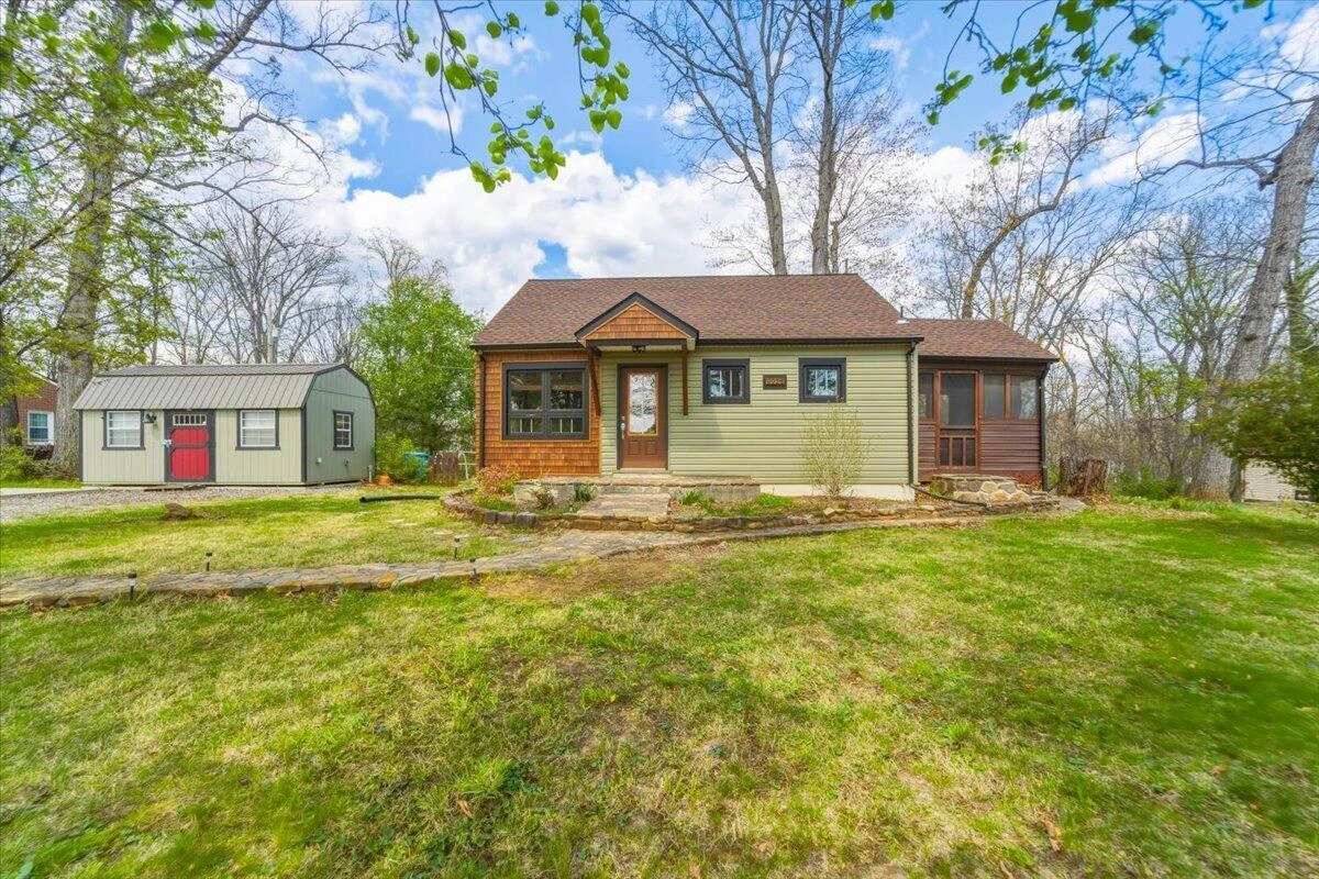 4925 Oak RD