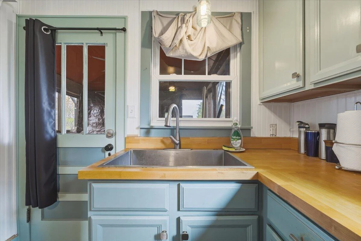 4925 Oak RD - Photo 11