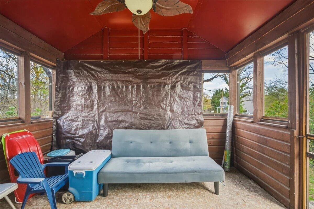 4925 Oak RD - Photo 25