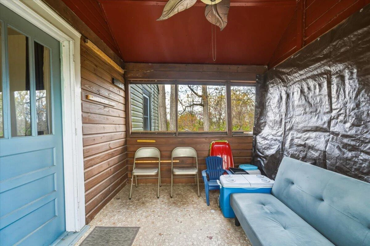 4925 Oak RD - Photo 26