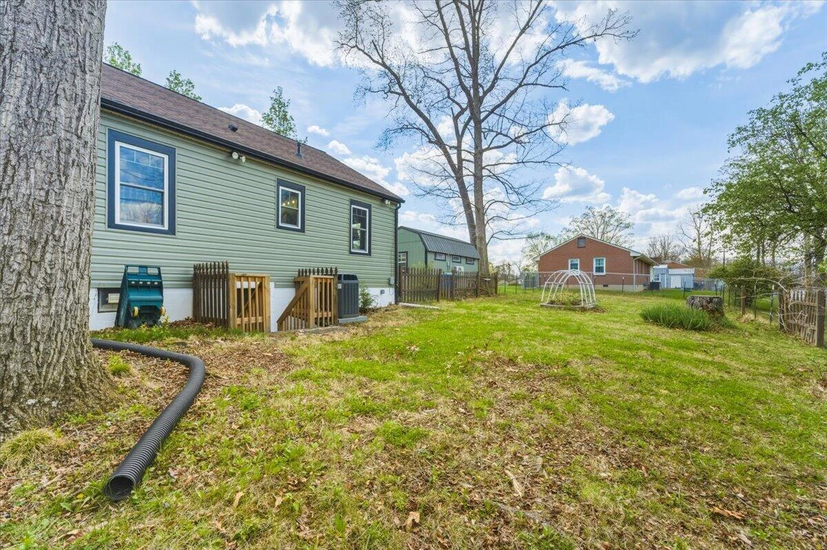 4925 Oak RD - Photo 30