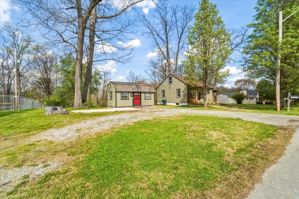 4925 Oak RD - Photo 39