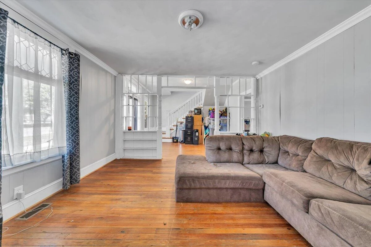 629 Highland AVE - Photo 7