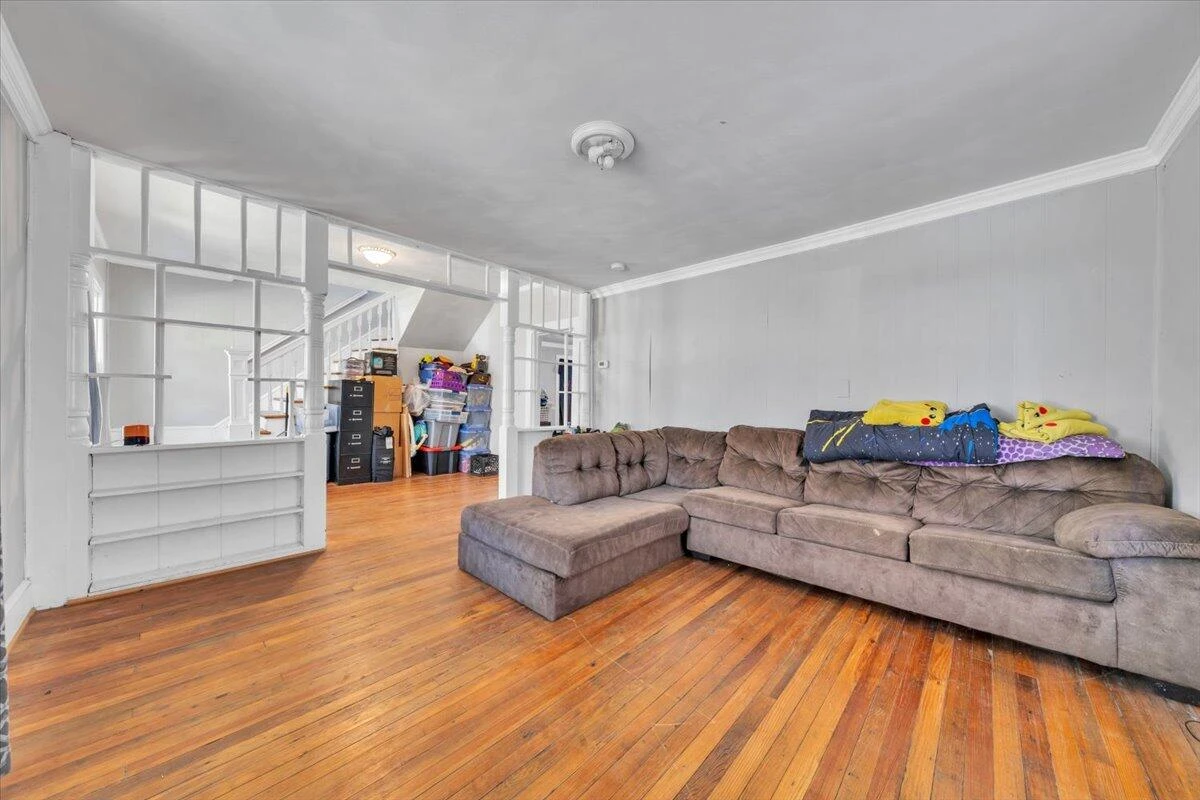 629 Highland AVE - Photo 8