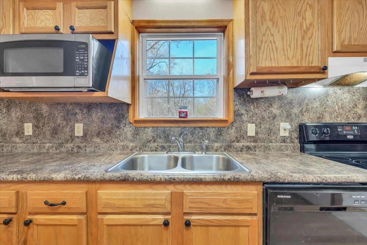 330 Chestnut Forest DR - Photo 12