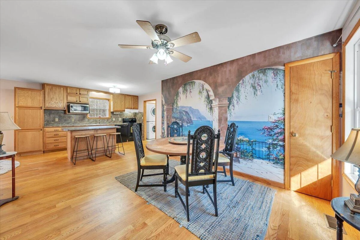 330 Chestnut Forest DR - Photo 4