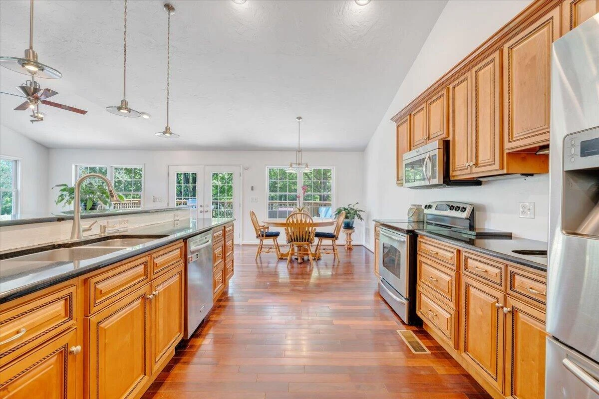 106 Diamond RD - Photo 15