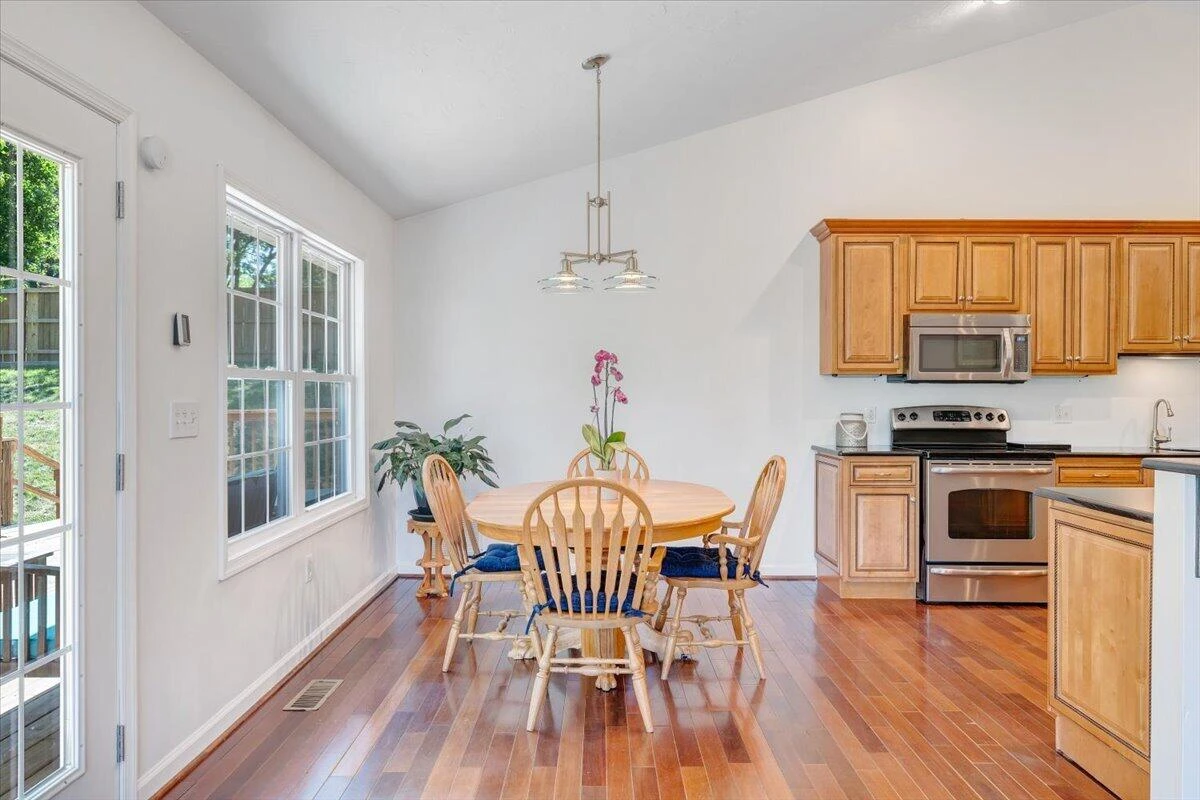 106 Diamond RD - Photo 17