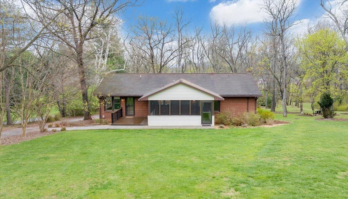 4125 Belle Aire CIR - Photo 104