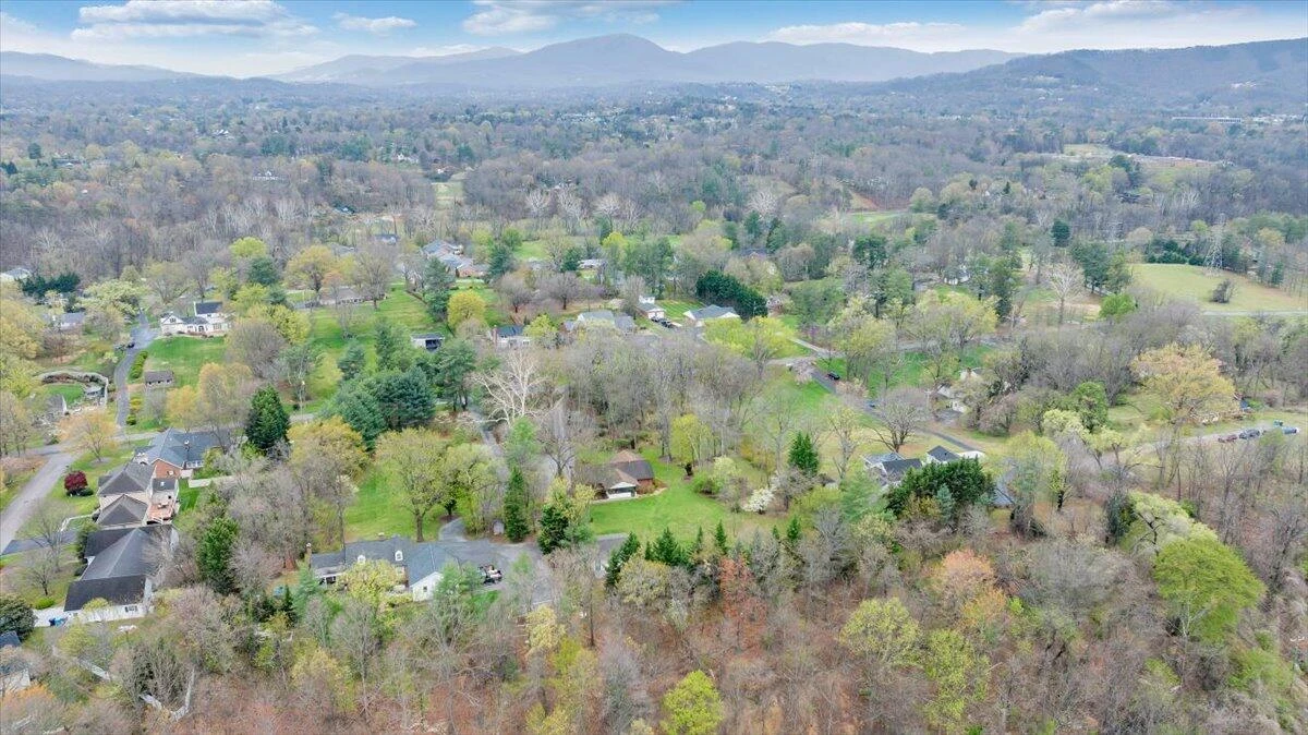 4125 Belle Aire CIR - Photo 111