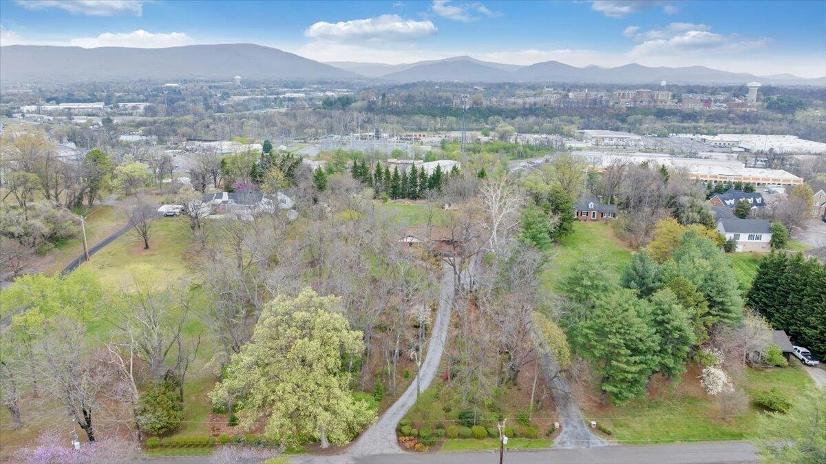 4125 Belle Aire CIR - Photo 117