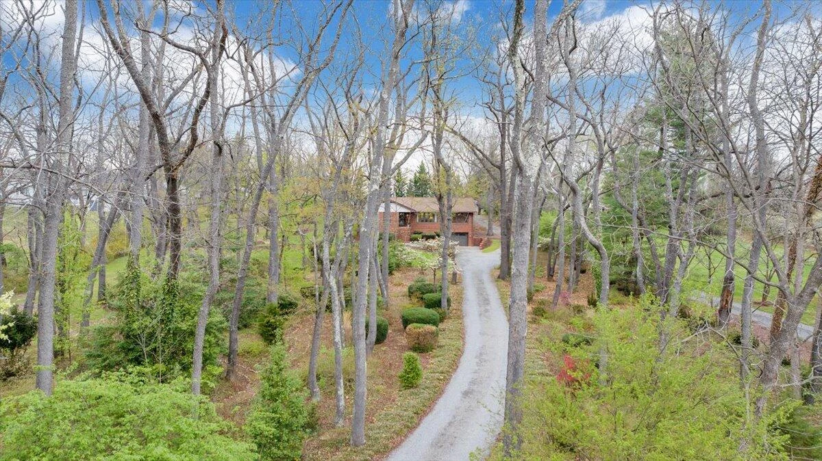 4125 Belle Aire CIR - Photo 118