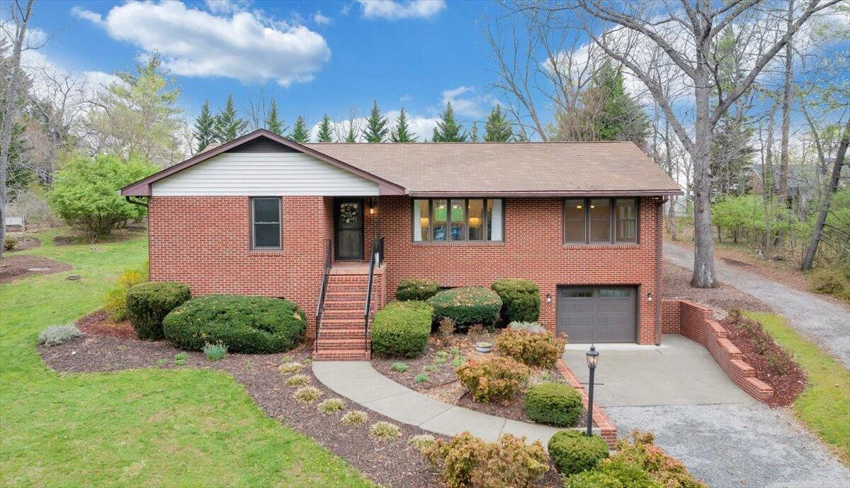 4125 Belle Aire CIR - Photo 119
