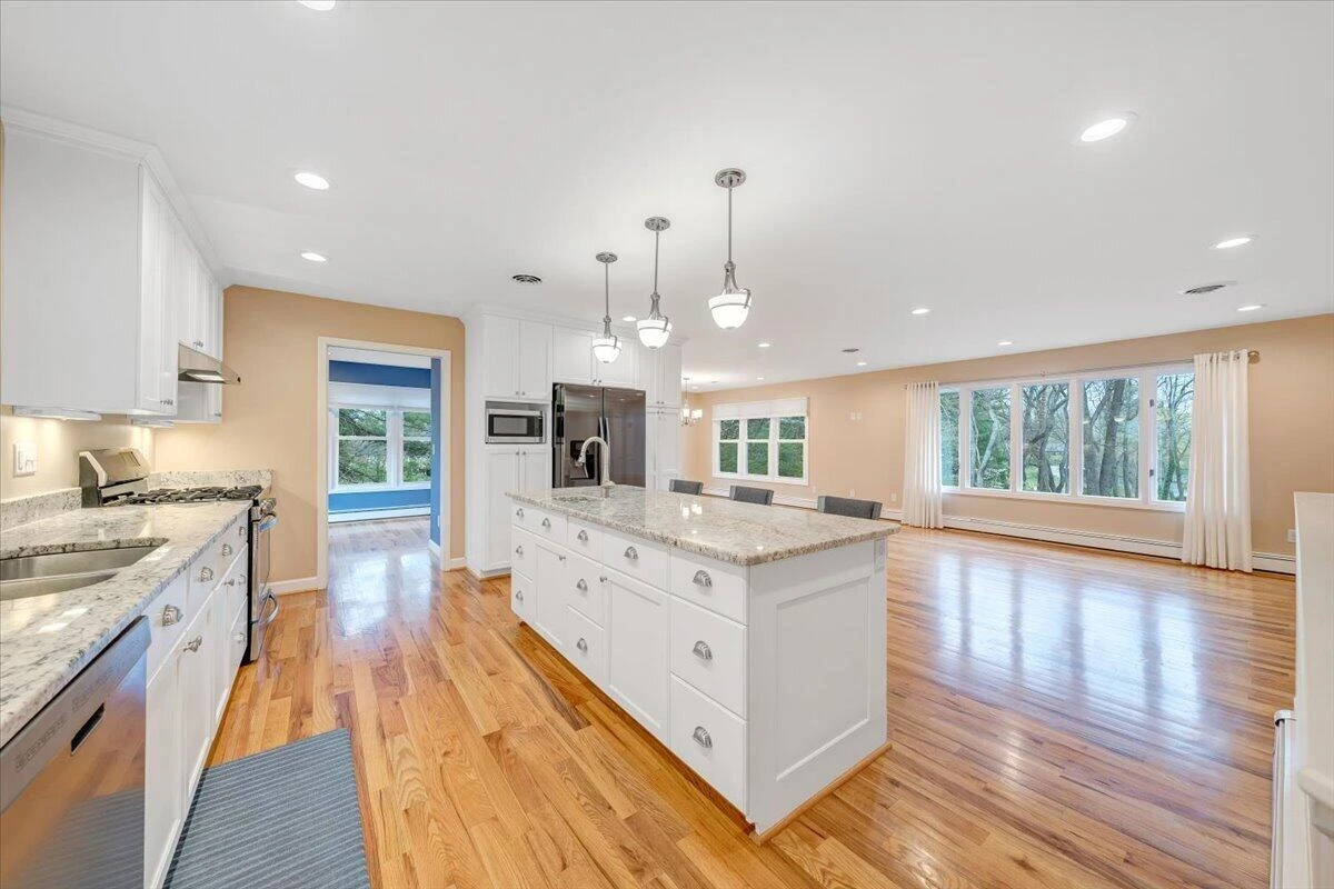 4125 Belle Aire CIR - Photo 28