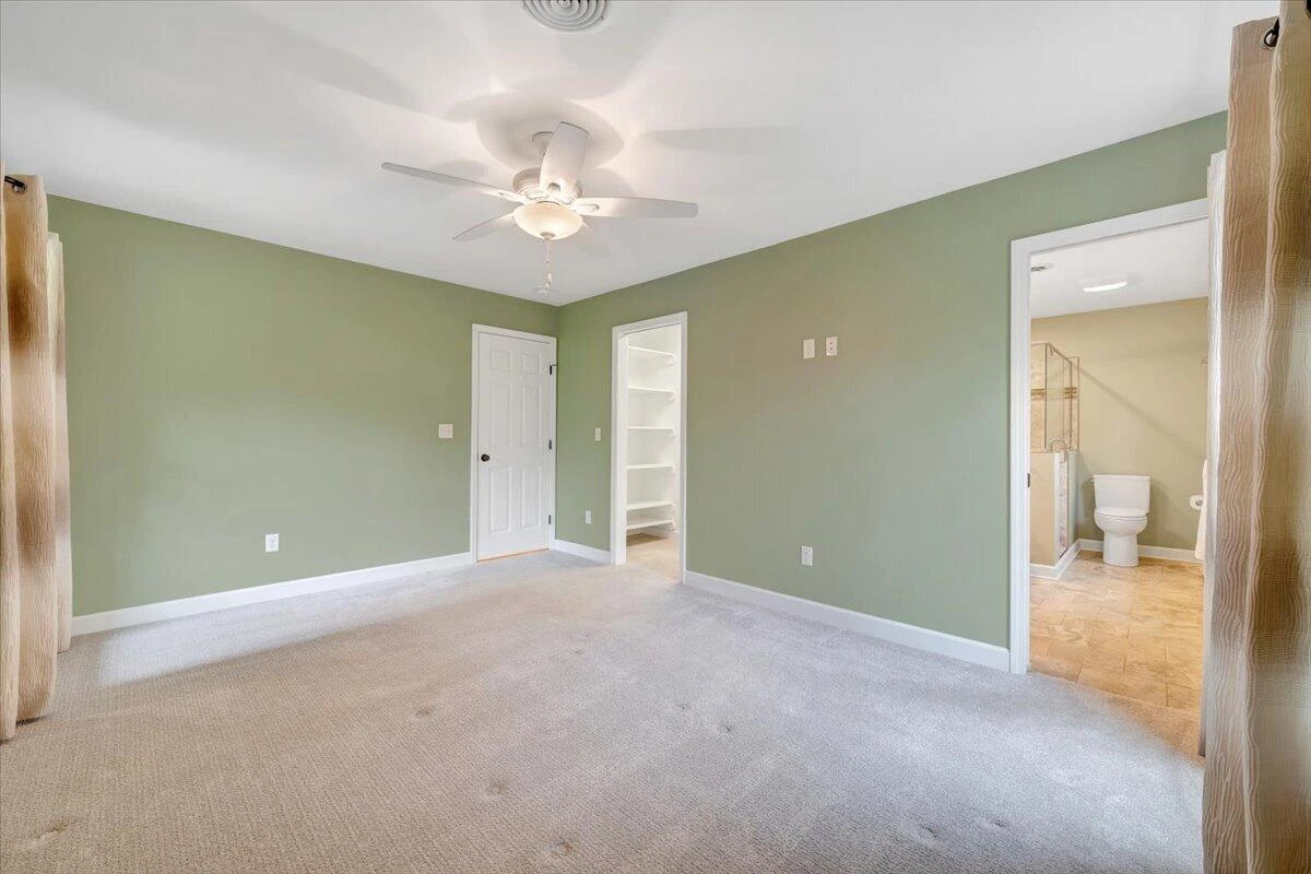 4125 Belle Aire CIR - Photo 34