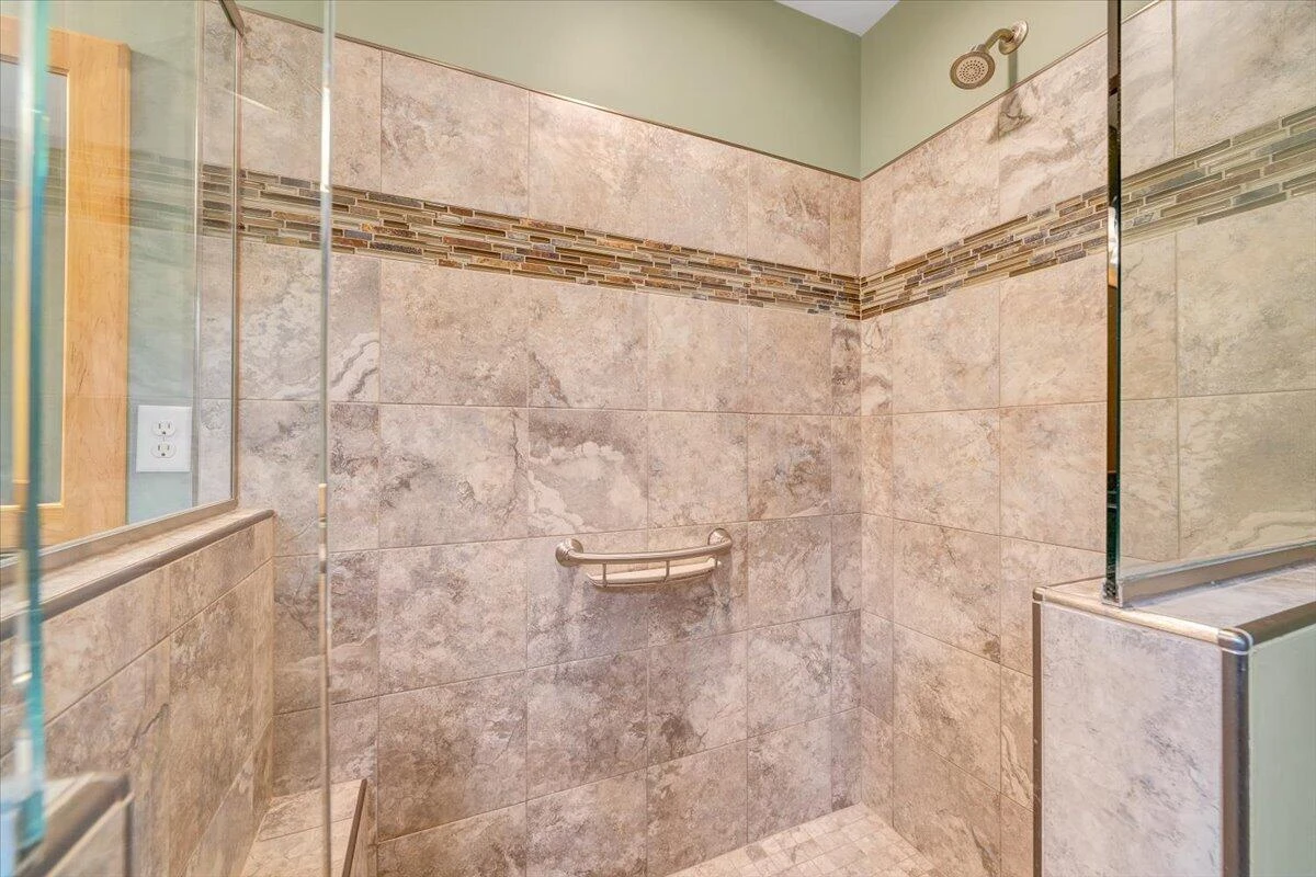 4125 Belle Aire CIR - Photo 38