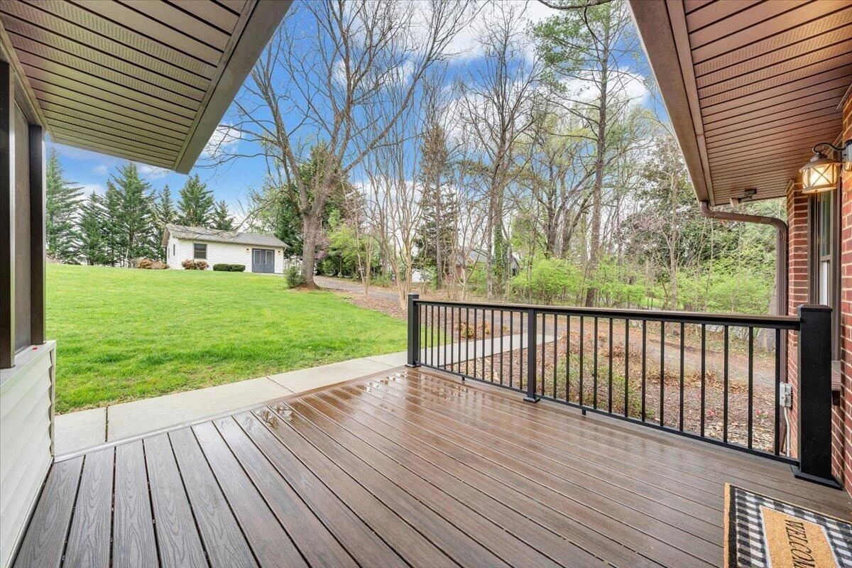 4125 Belle Aire CIR - Photo 60
