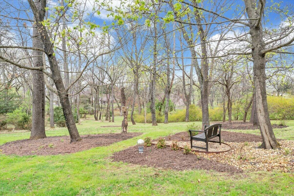 4125 Belle Aire CIR - Photo 76