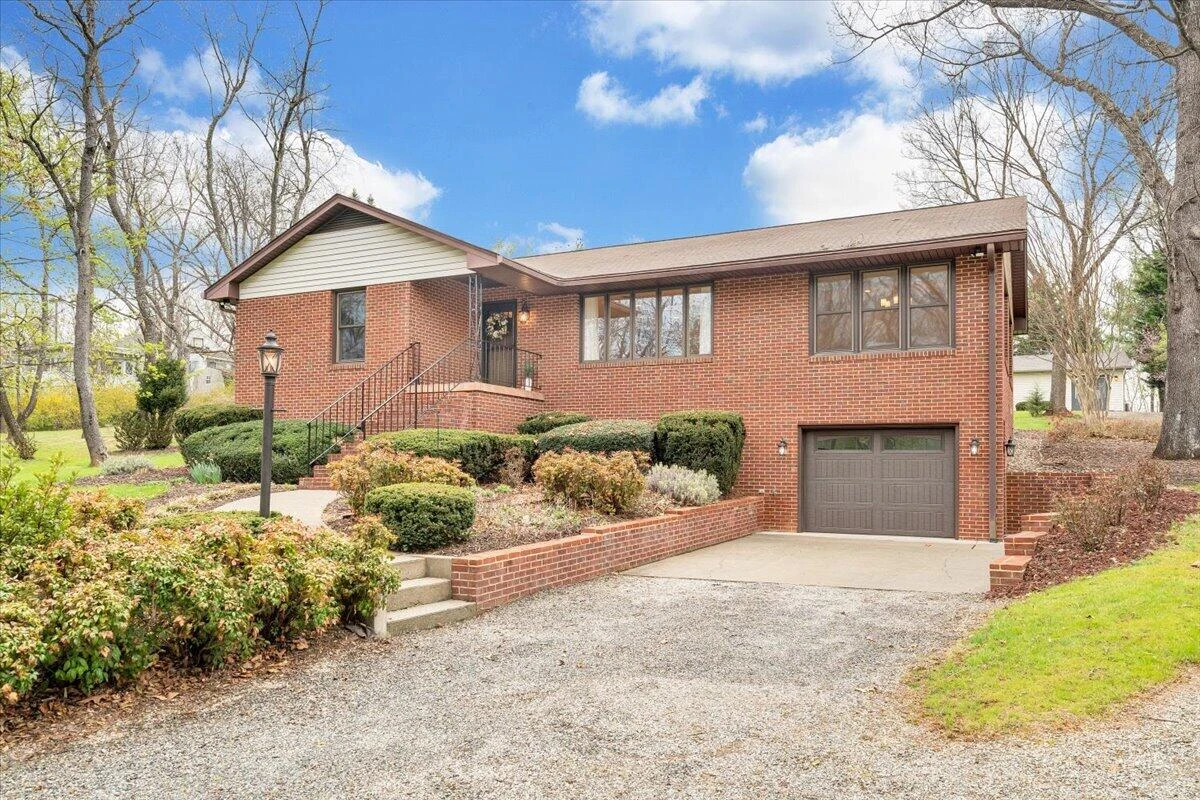 4125 Belle Aire CIR - Photo 12