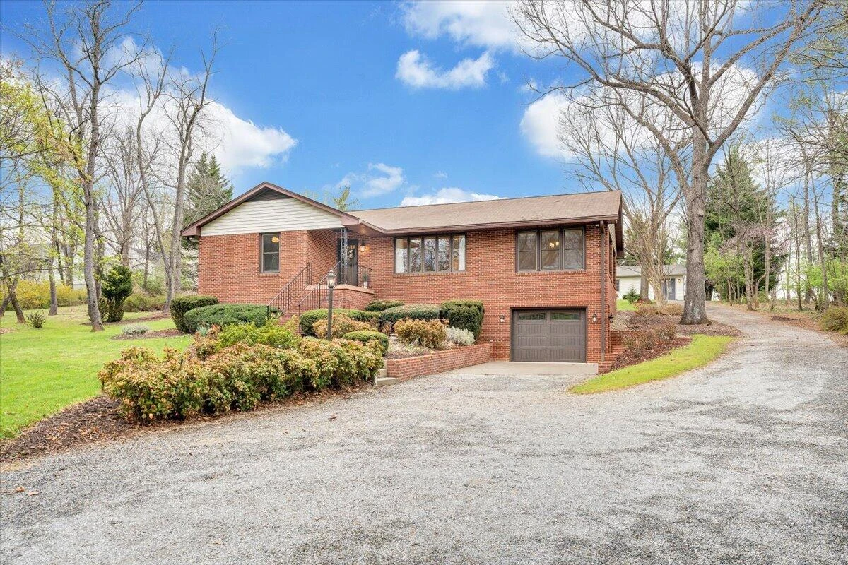 4125 Belle Aire CIR - Photo 88