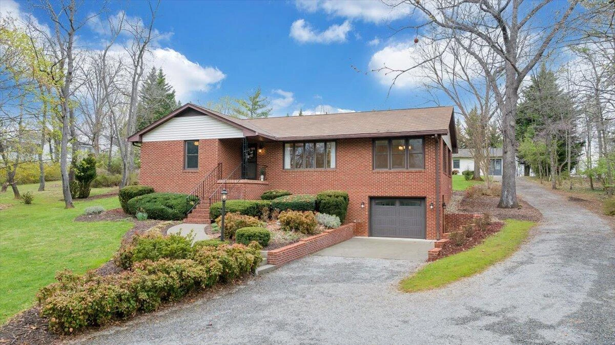 4125 Belle Aire CIR - Photo 89