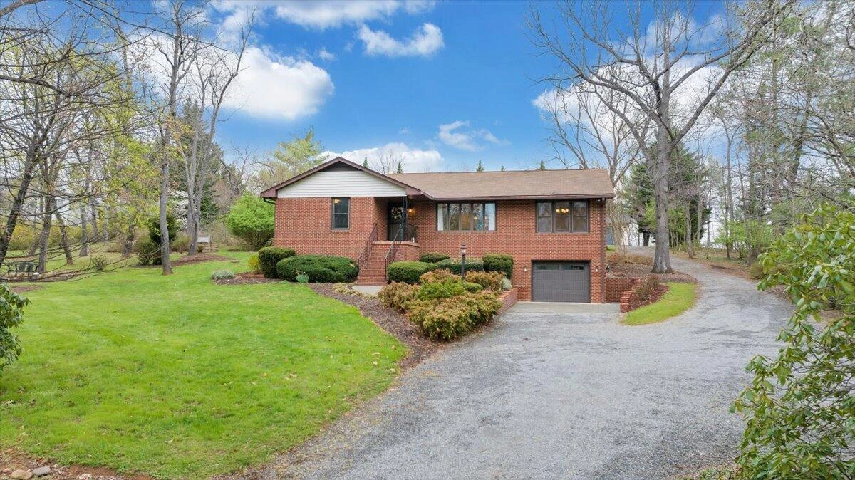 4125 Belle Aire CIR - Photo 91