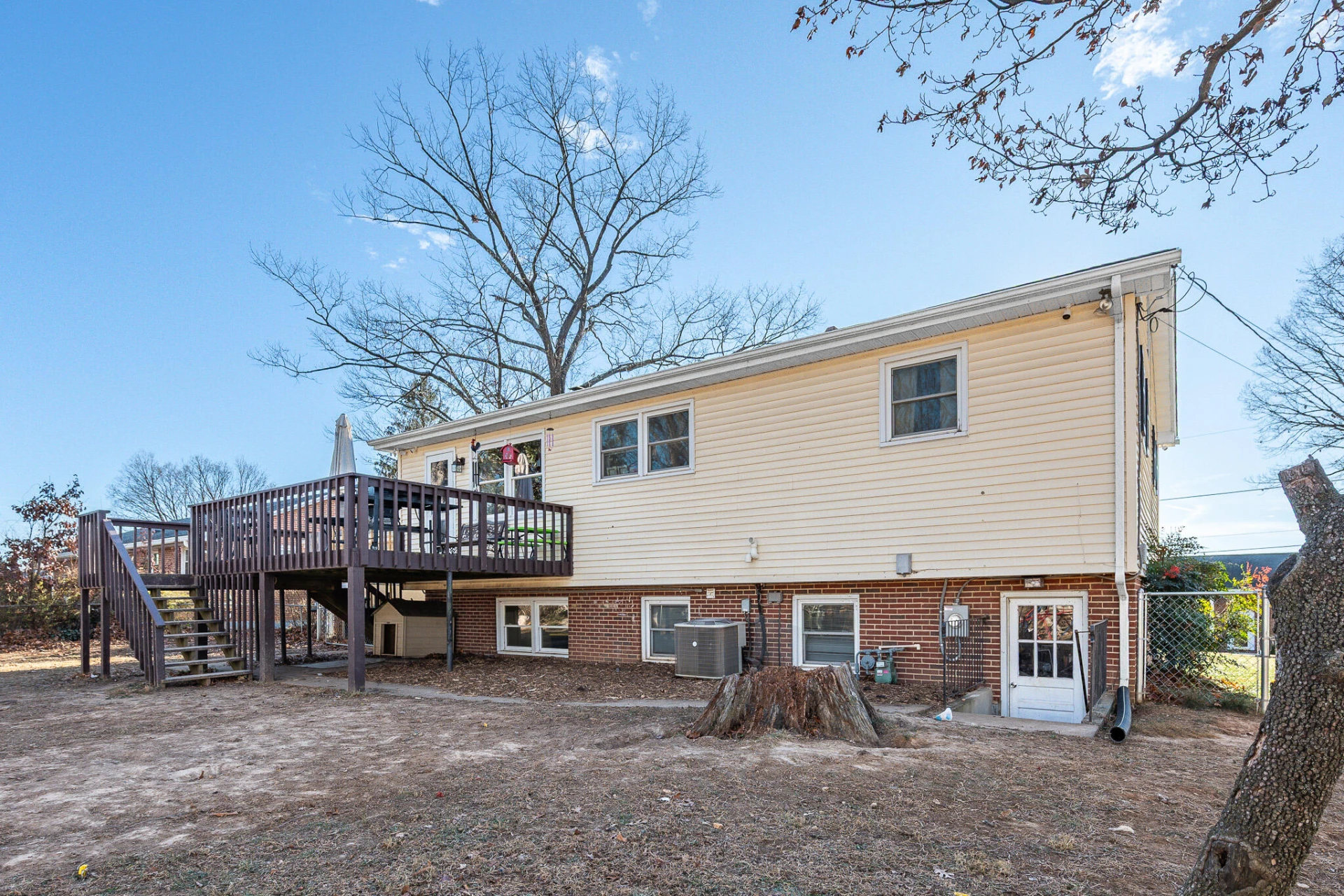 5949 Village LN - Photo 36
