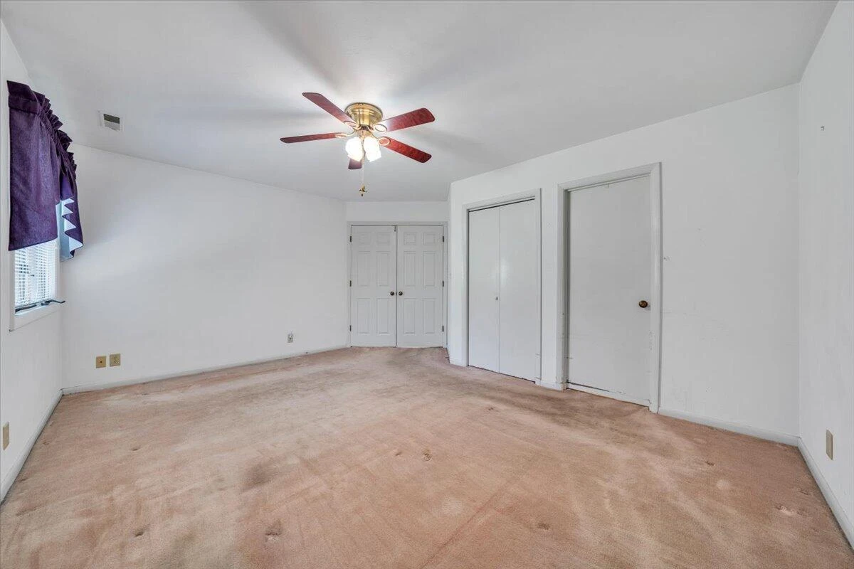 301 Windward DR - Photo 13