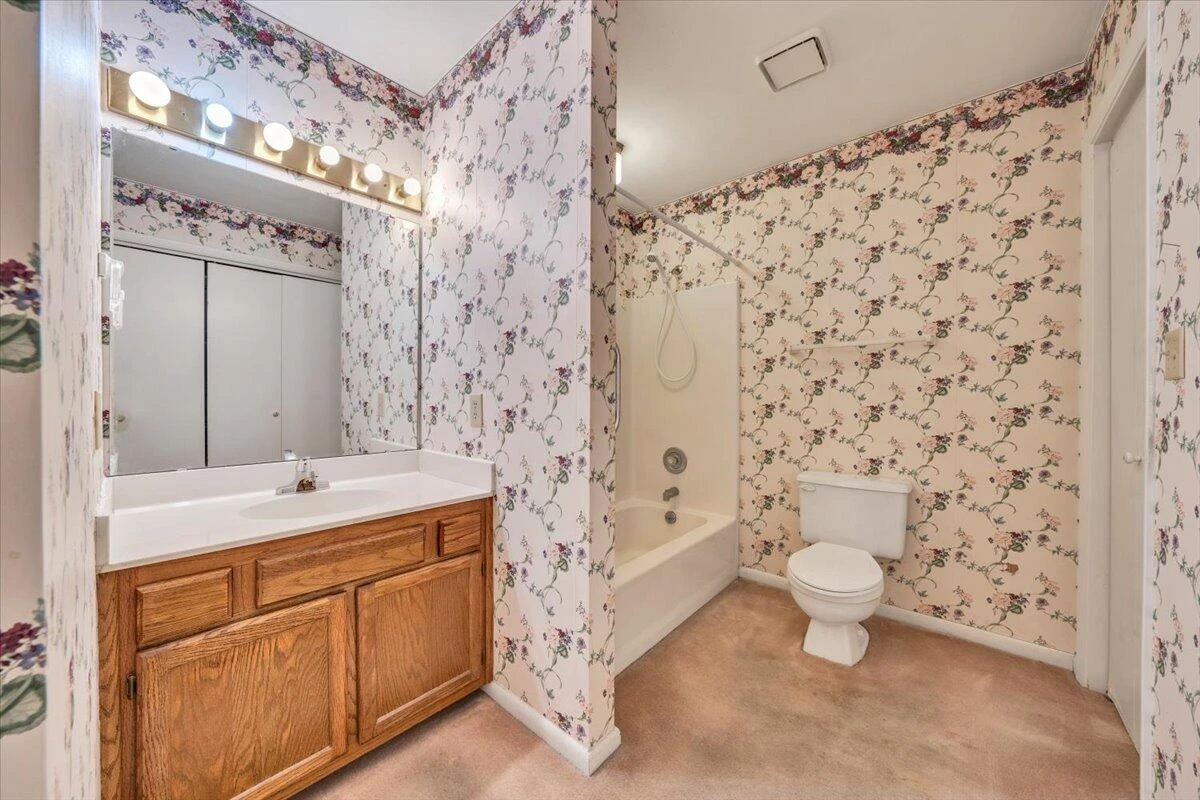 301 Windward DR - Photo 15