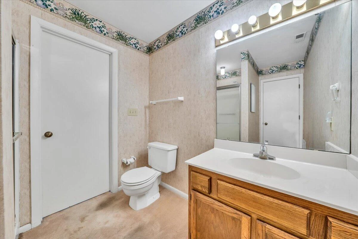 301 Windward DR - Photo 17