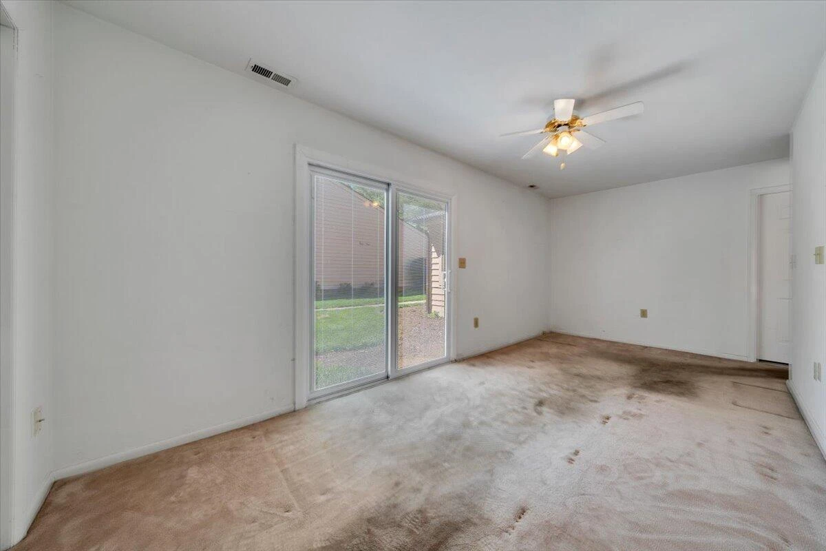 301 Windward DR - Photo 21