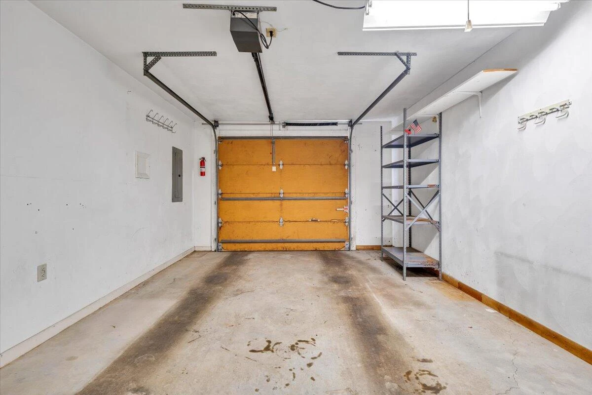 301 Windward DR - Photo 23