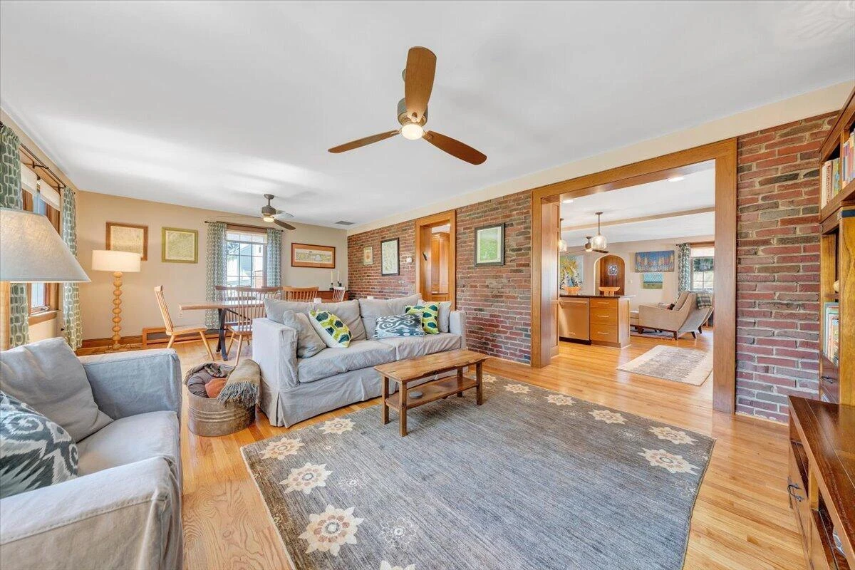 2412 Alberta AVE - Photo 45