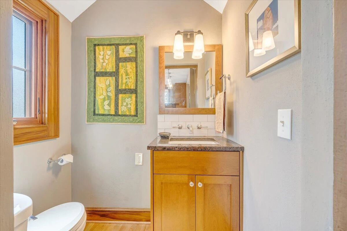 2412 Alberta AVE - Photo 52