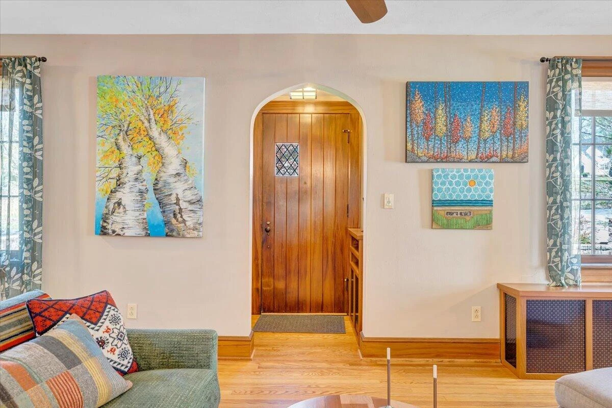 2412 Alberta AVE - Photo 12