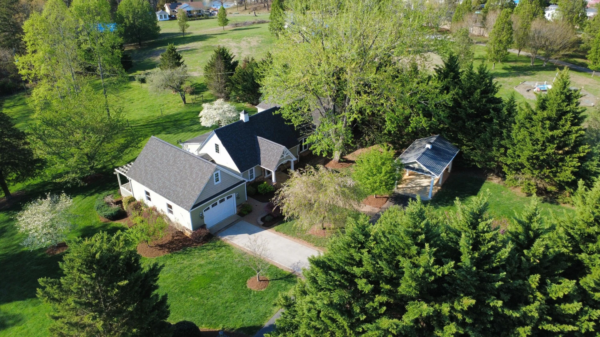 255 Plantation DR - Photo 8