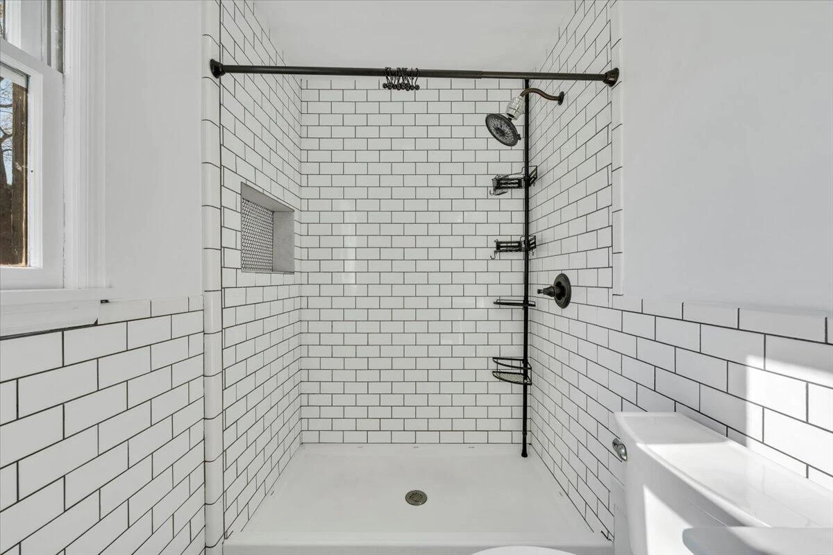 229 Queen Regent CT - Photo 37