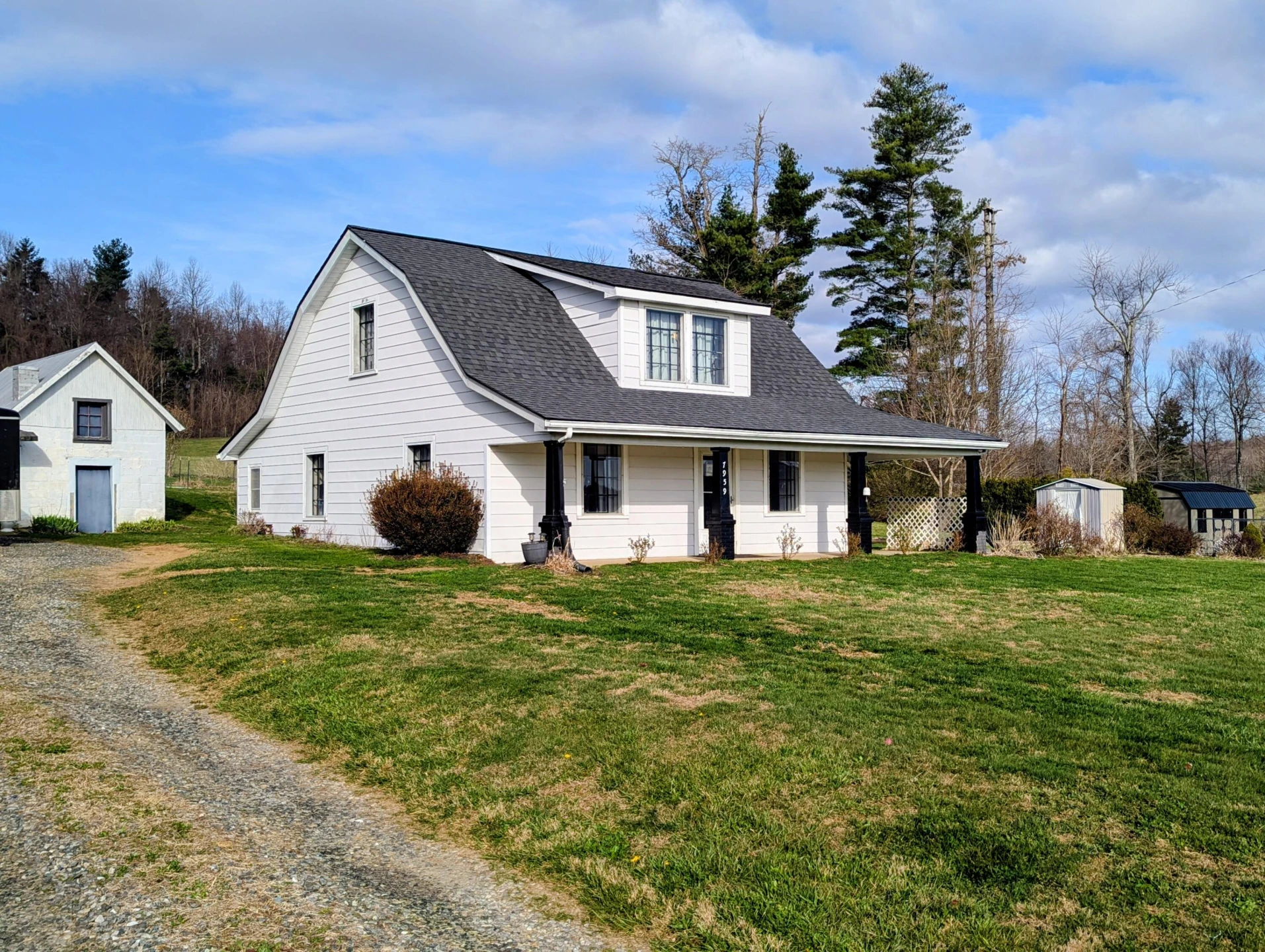 7959 Floyd HWY - Photo 7