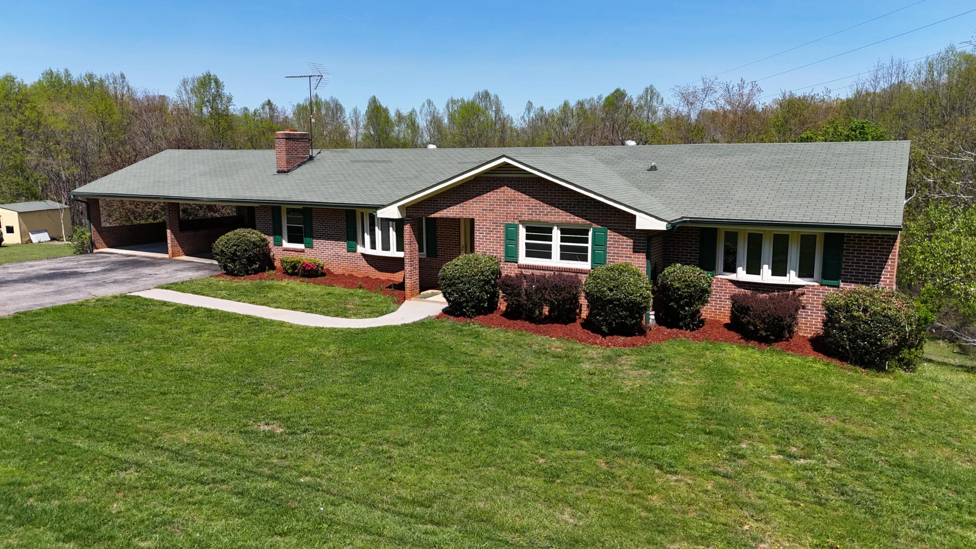 2335 Pleasant Hill RD