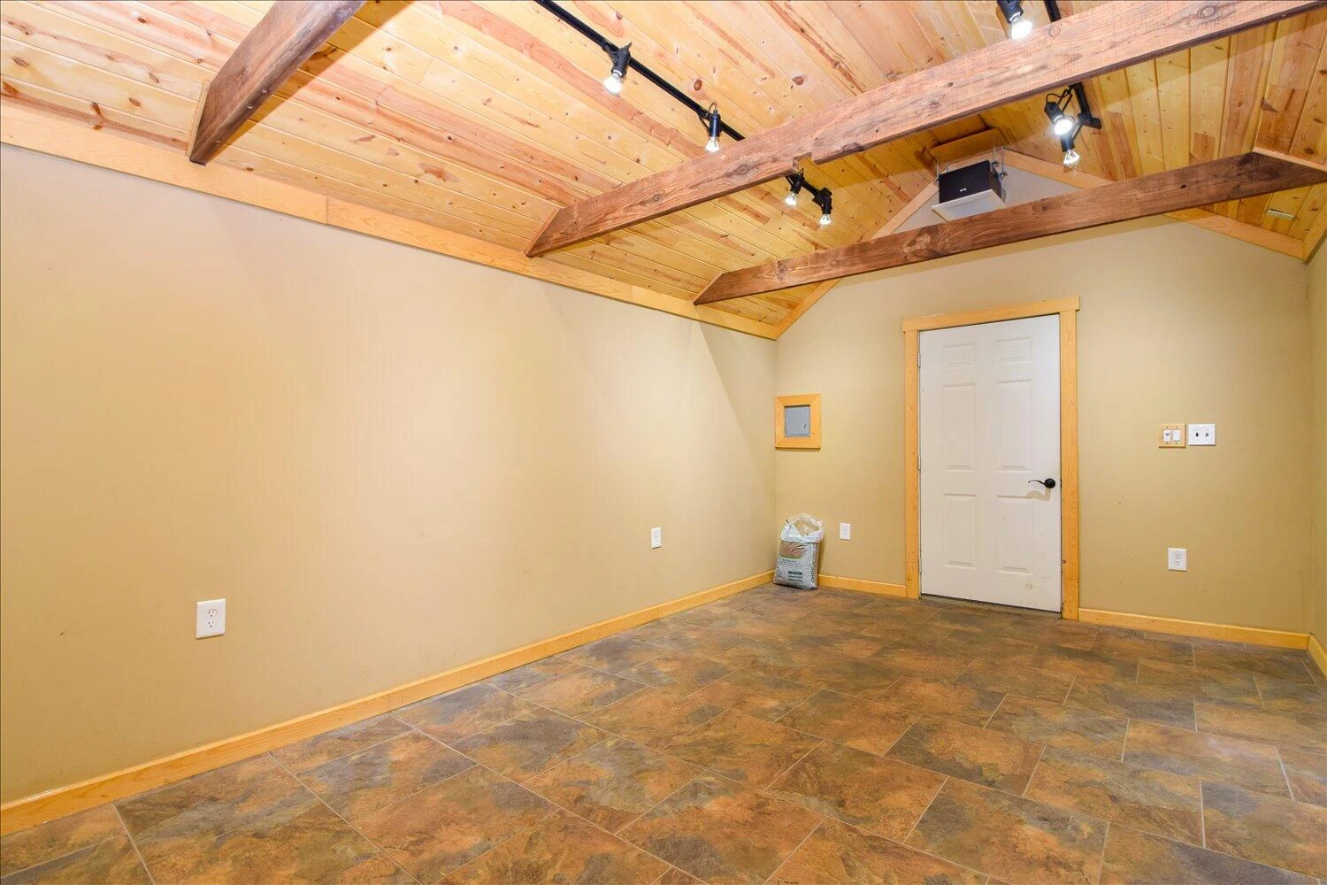 3424 Greenland AVE - Photo 30