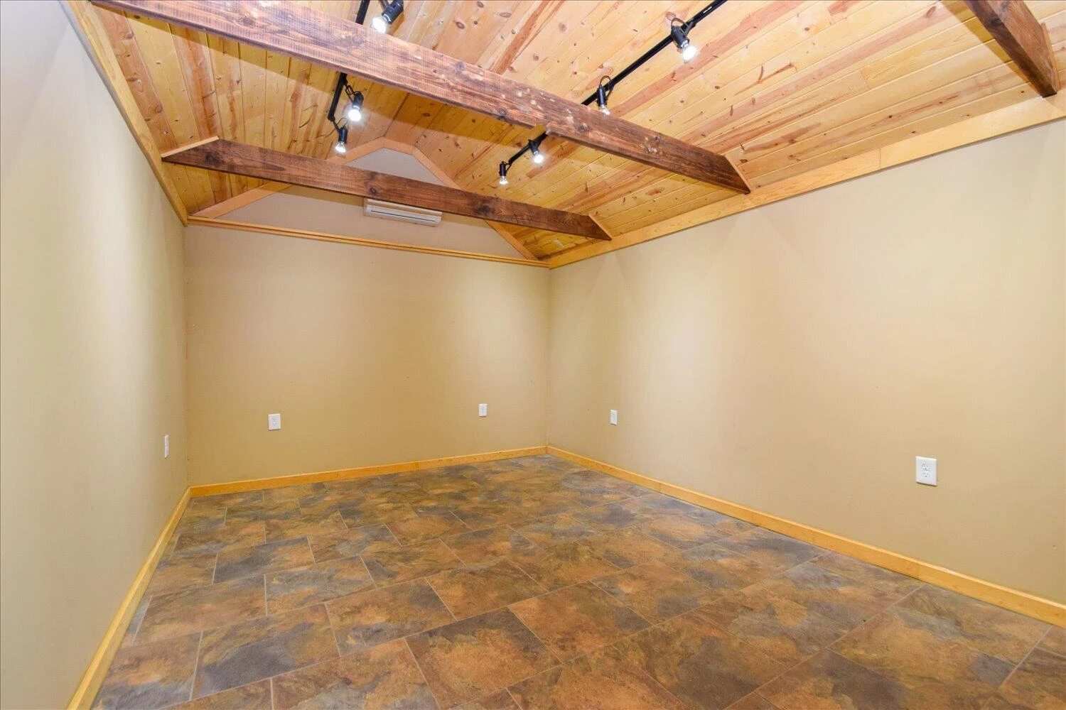 3424 Greenland AVE - Photo 31