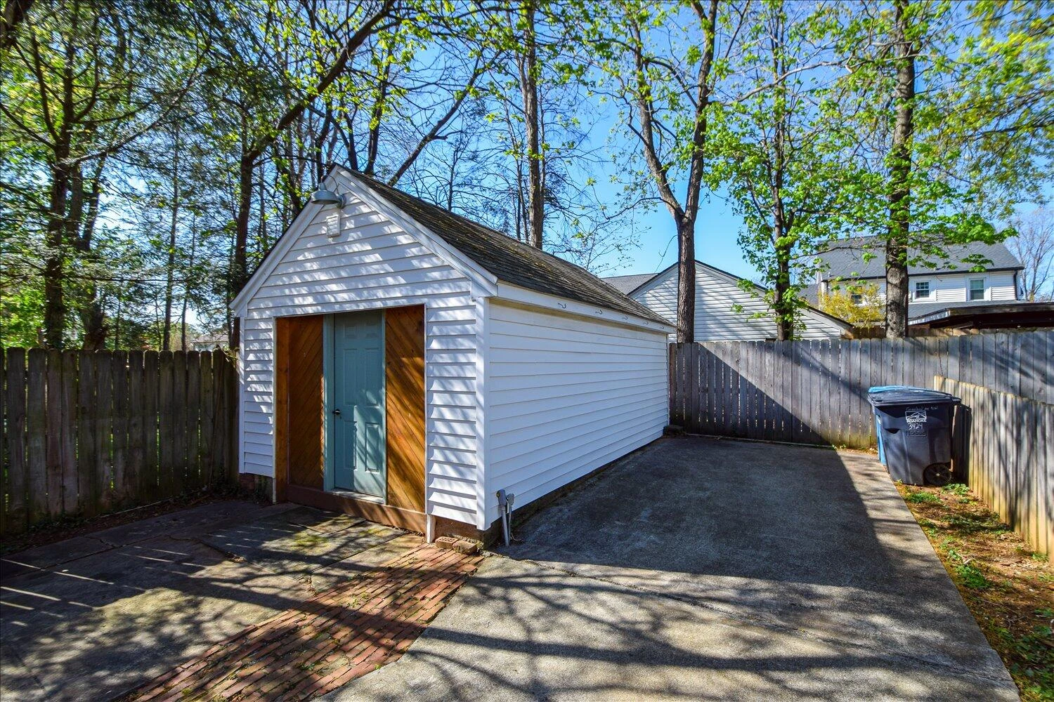 3424 Greenland AVE - Photo 40