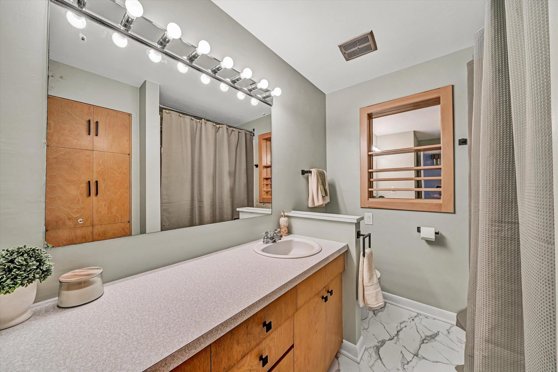 2283 FRANKLIN ST - Photo 38